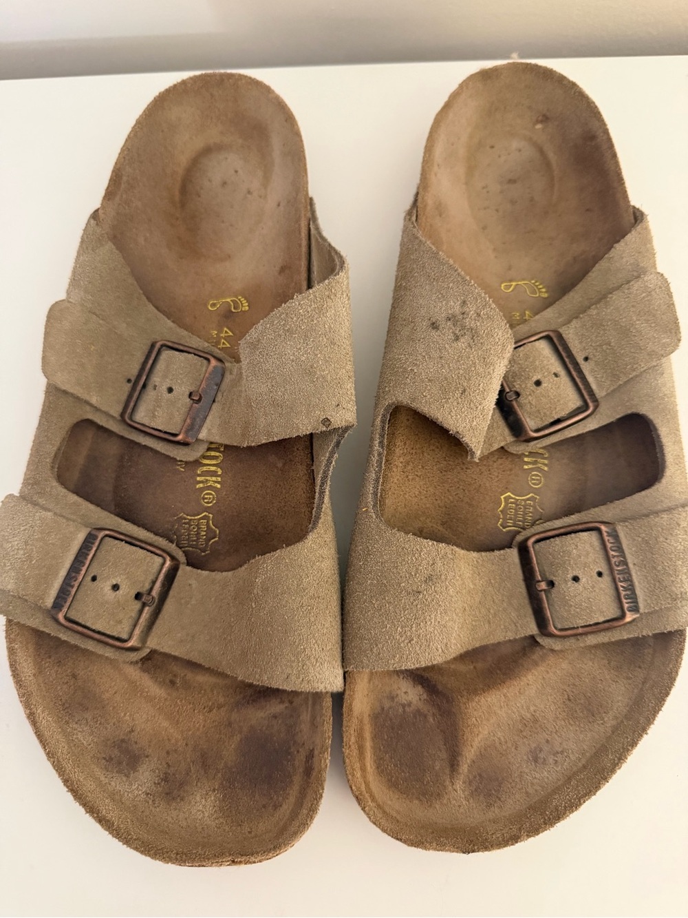 Birkenstock men’s 11 brown leather dual strap molded footbed slip on flat sandal - Picture 4 of 10